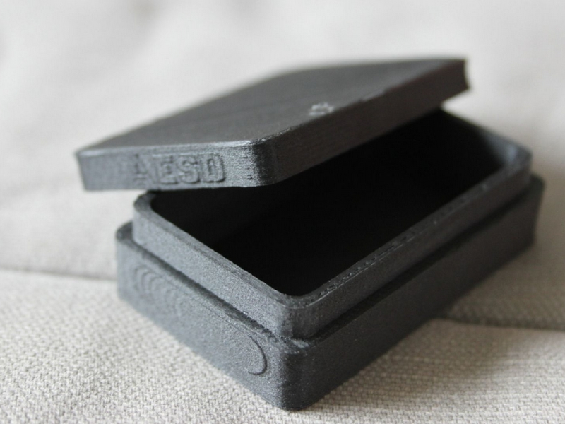 Impression3D-001 Modélisation et impression d'une boîte de rangement ESD sur mesure.